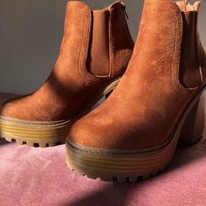 Chunky Heel Camel Booties